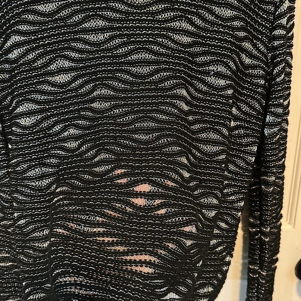 Fate Black and Silver Metallic sweater size small - Picture 4 of 9
